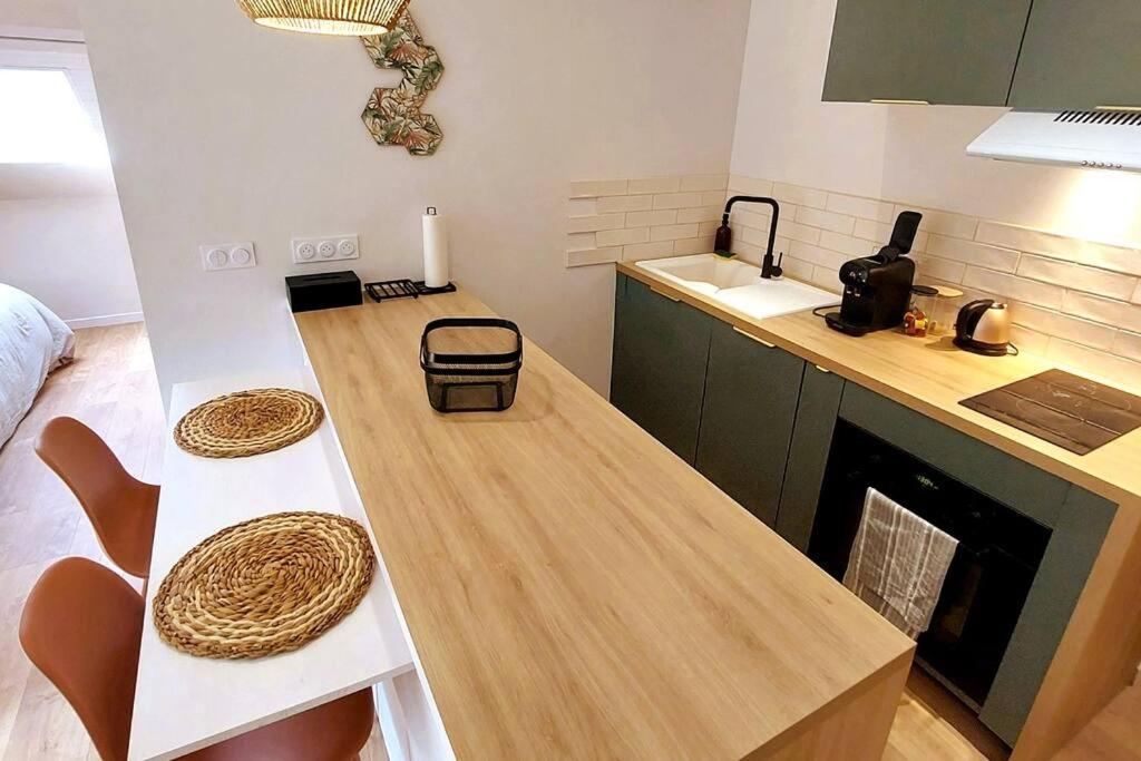 Studio chaleureux classé 3 étoiles - Idéalement situé photo 3