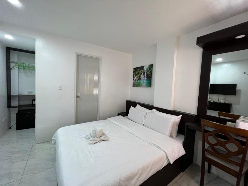 GingGing Hotel And Resort photo 1