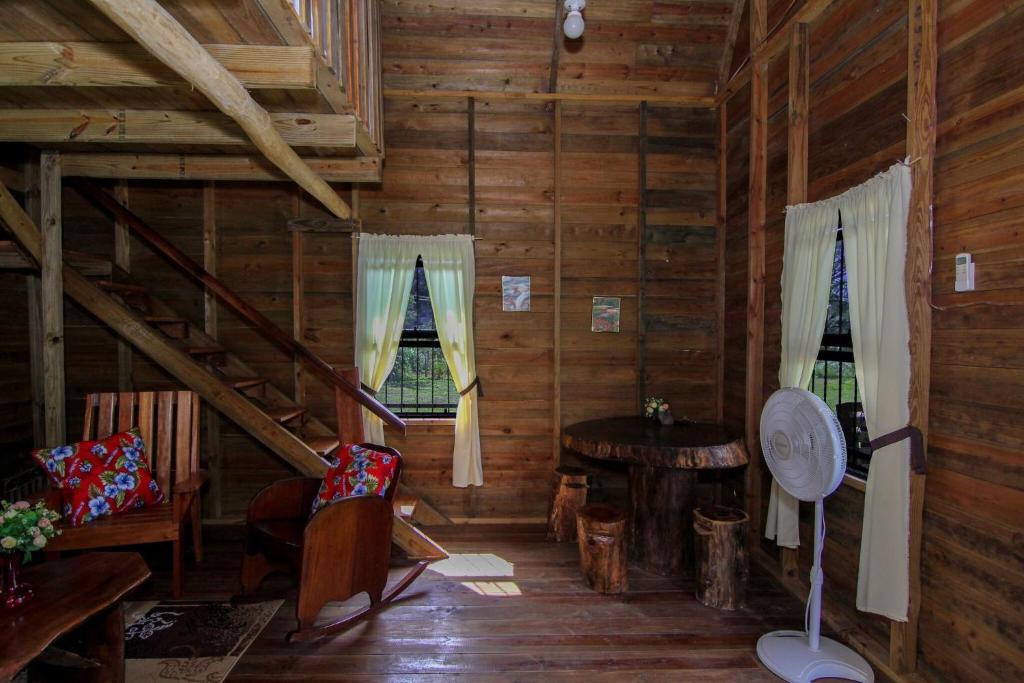 Pilgrims Paradise Cabin 2 photo 1