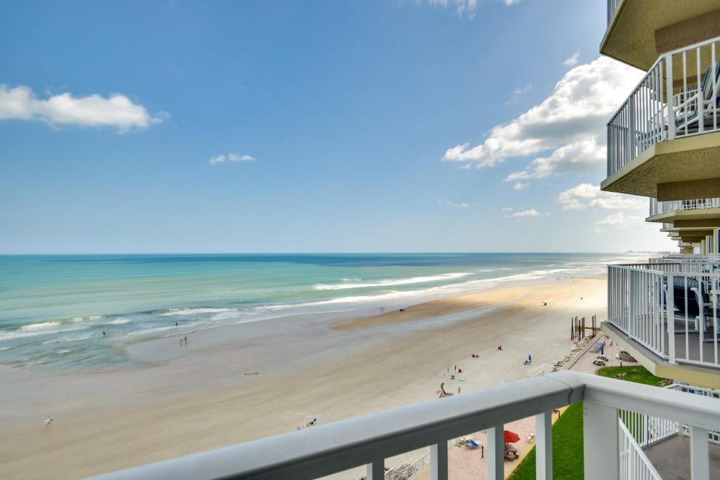 Daytona Beachfront Condo with Pool, Tennis, and More! photo 2