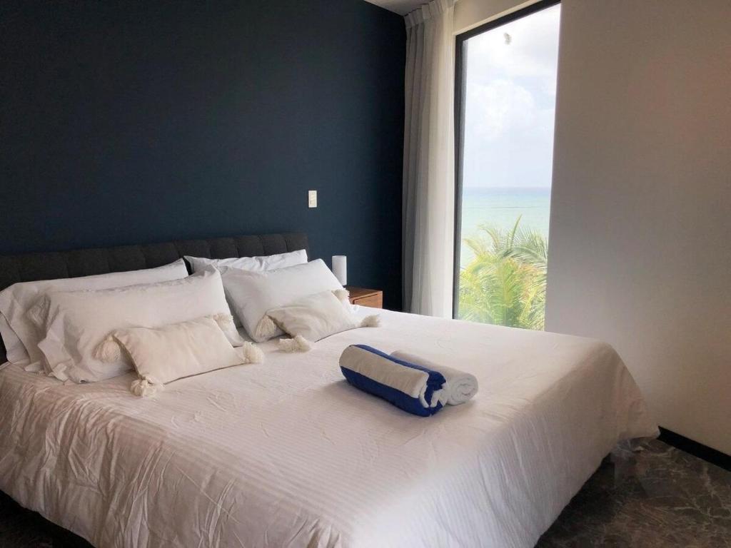 Deluxe Aparment Whit Beach & Ocean View - Tap to explore photos