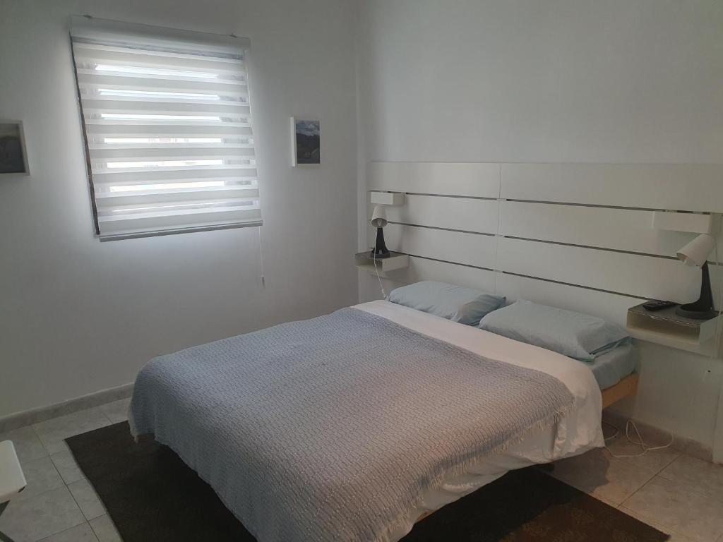 CHAMBRE BLEUE 2 PERSONNES photo 2