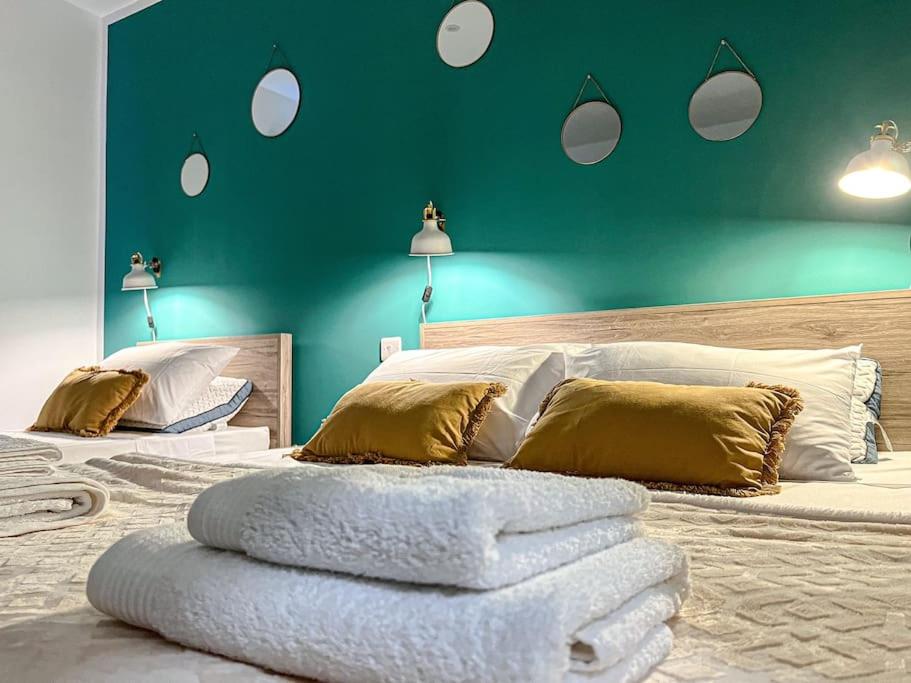 Charming Modern Apartment 6 by Solea