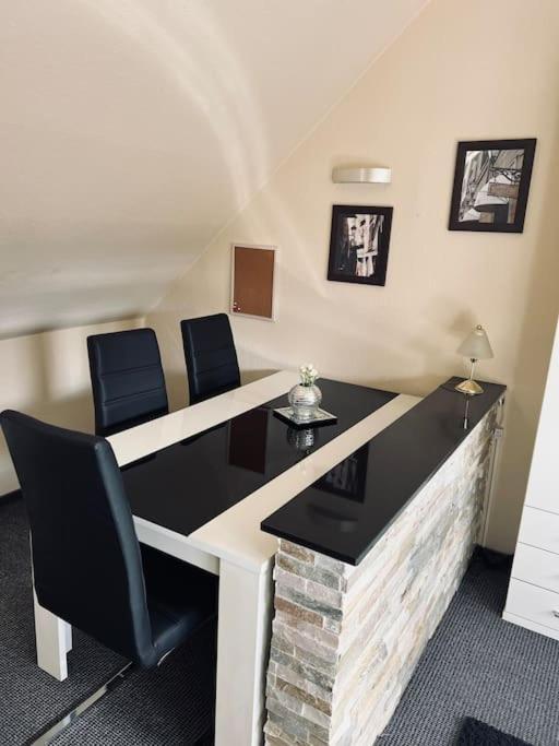 40 m2 Dachgeschosswohnung photo 2