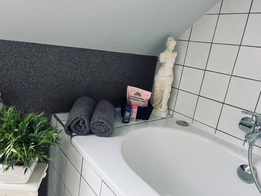 40 m2 Dachgeschosswohnung photo 4