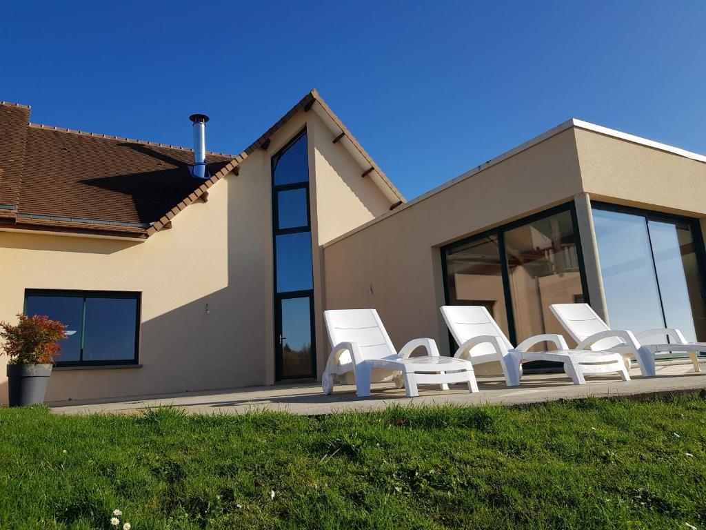 Magnifique villa avec piscine intérieure photo 2