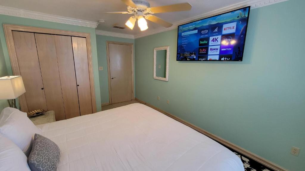 Campeche Triplex Unit A image