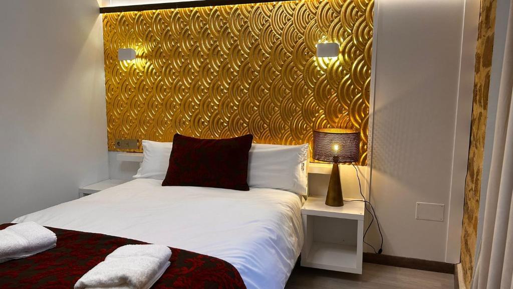 HOTEL FUENTE REDONDA LUXURY photo 4