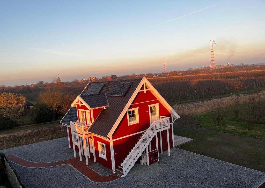 Muggelhuus das Loft mit Elbdeichblick im Alten Land und mit Wallbox