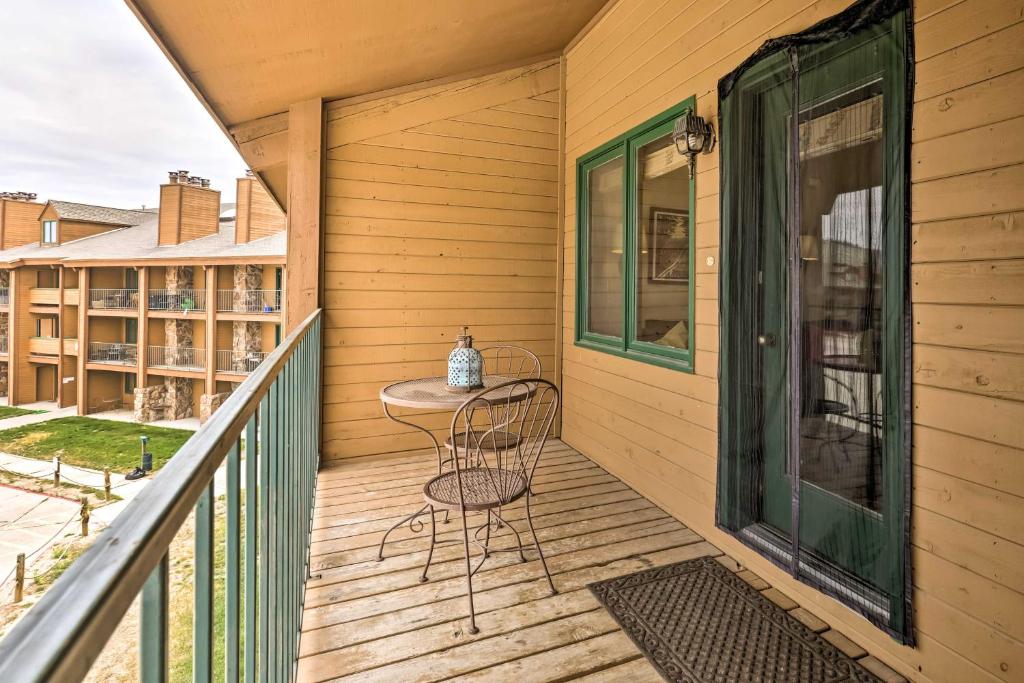 Cozy Granby Mountain Condo with Resort Amenities! photo 1
