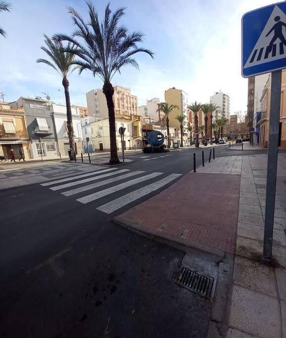 Apartamento cerca del puerto y del paseo photo 3