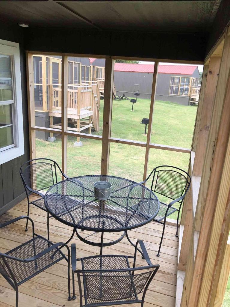 Lakefront Cabin - Texoma Coast - 14 photo 1