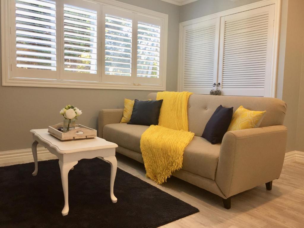 Hamptons In Rye Studio - 3 Mins from Famous Hot Springs! photo 3