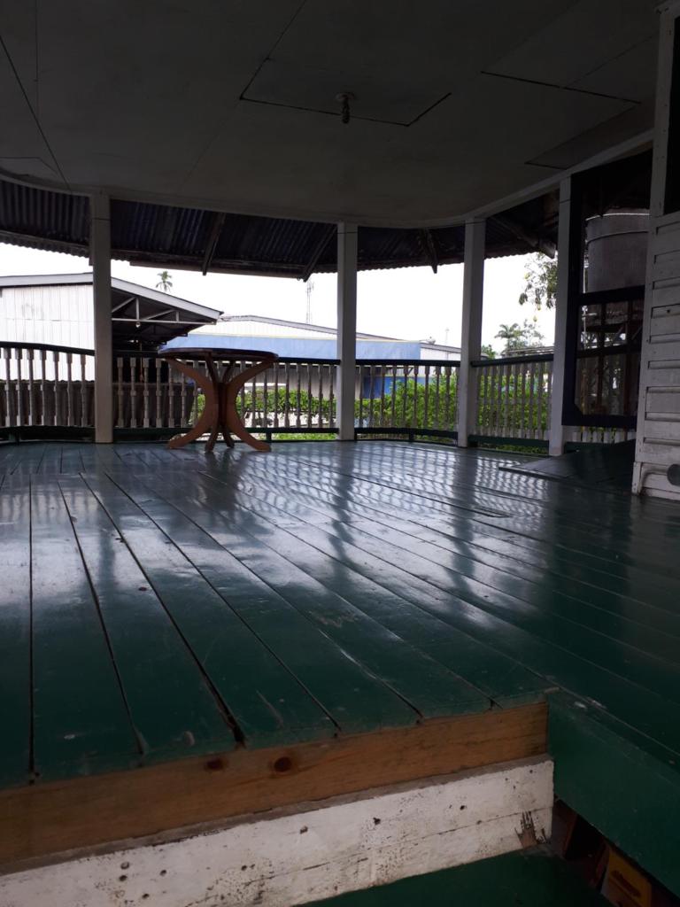 Adorable 2-bedroom stay with Balcony photo 3