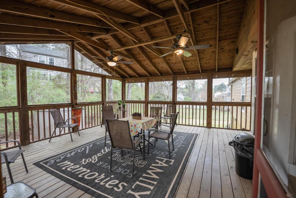 Mountain View GetAway photo 1
