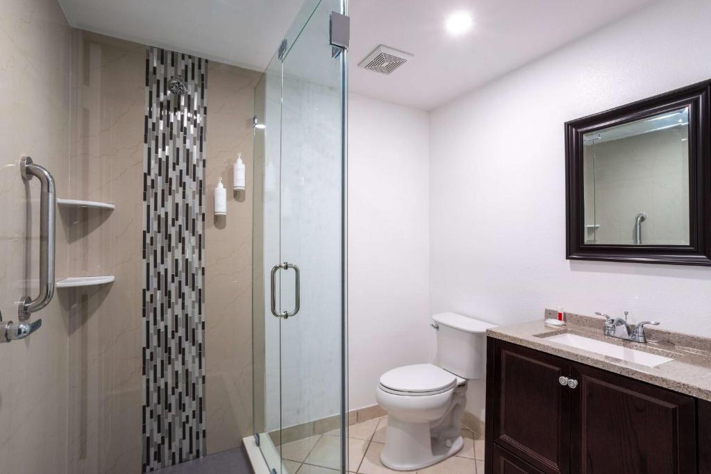 Travelodge by Wyndham Lakeland photo 3