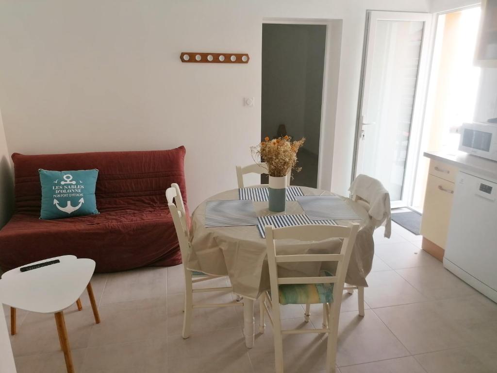 Maison de vacances entre plage et port photo 1