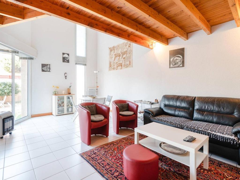 Villa Gruissan, 5 pièces, 8 personnes - FR-1-409A-18 photo 1