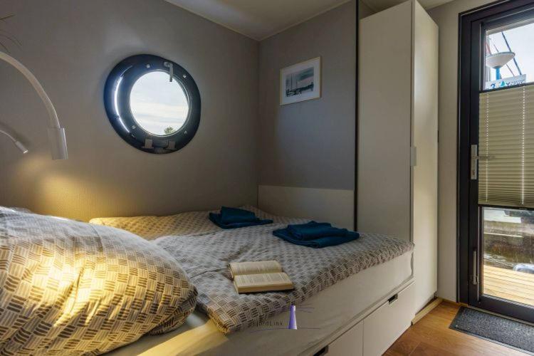 Hausboot Fjord POLARIS mit Biosauna in Barth photo 2