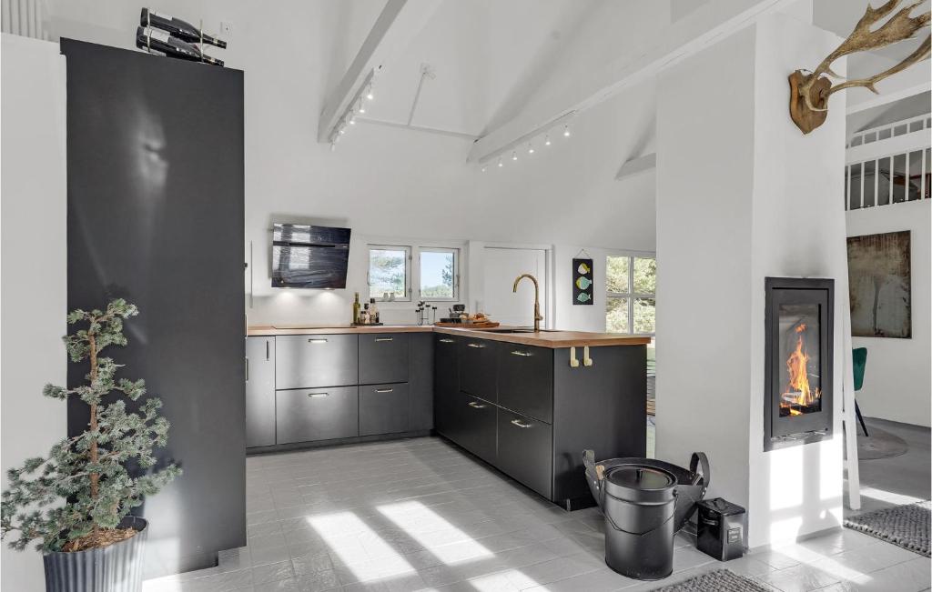 Amazing Home In Pandrup With Wifi And 3 Bedrooms photo 1