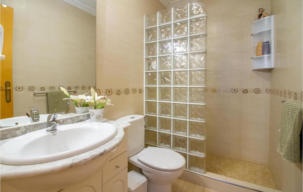 Nice Apartment In El Chaparral With Outdoor Swimming Pool, Wifi And 2 Bedrooms photo 1