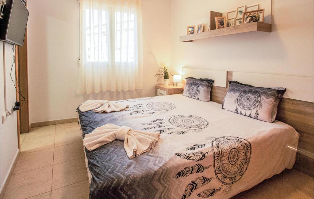Amazing Apartment In Moraira With Outdoor Swimming Pool, Wifi And 2 Bedrooms photo 2