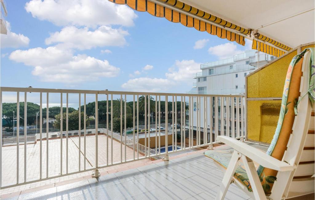 Amazing Apartment In Malgrat De Mar With Outdoor Swimming Pool, 3 Bedrooms And Wifi photo 3