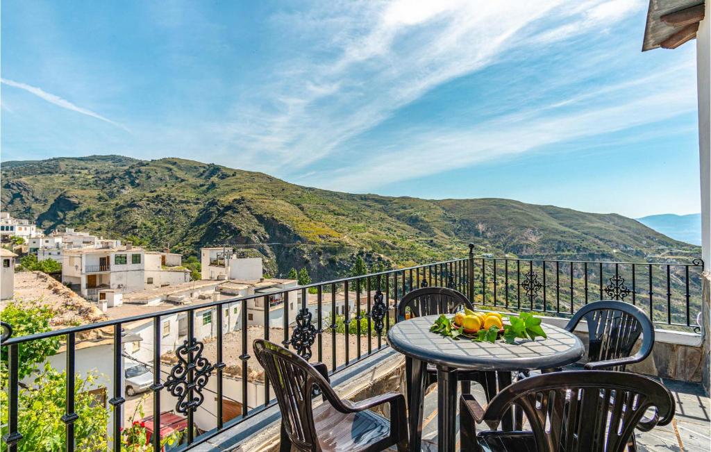 Beautiful Home In Mecina Bombarn With Outdoor Swimming Pool, Wifi And 2 Bedrooms photo 4