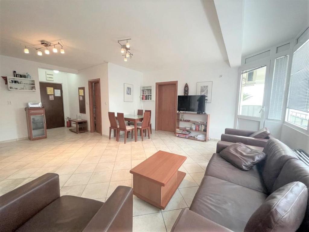 50m-to-Sea Holiday Apartment Norwegian Village photo 3