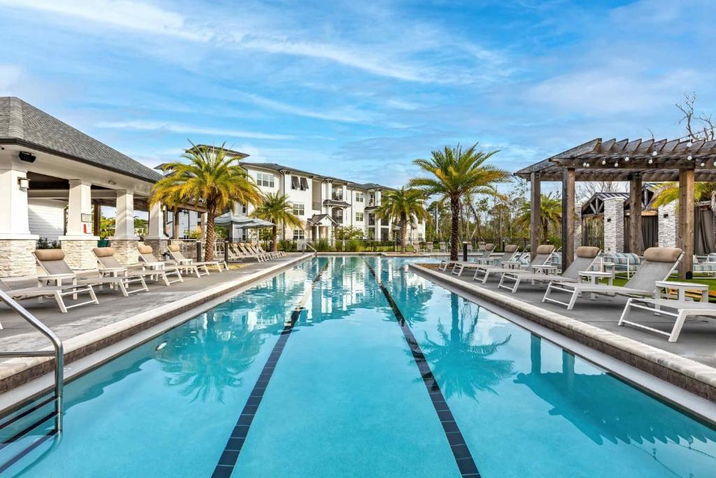 Chic 1 and 2 Bedroom Apartments at Vintage Amelia Island next to Fernandina Beach photo 2