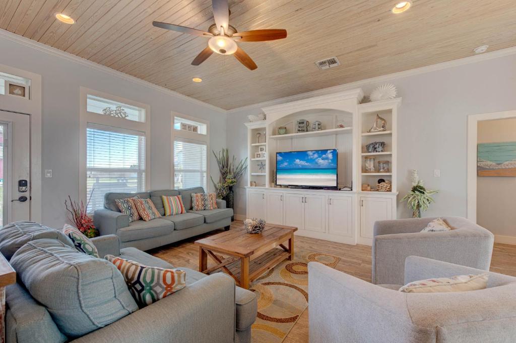 Postcard from Paradise - House photo 4