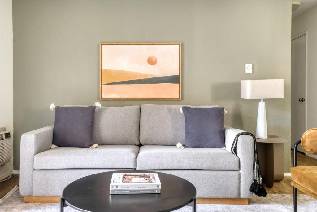 Mountain View 1BR w Pool Gym WD nr Target SFO-1095 photo 1