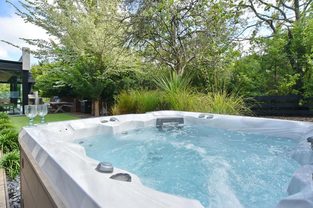 Bridle Path Retreat - Christchurch Holiday Homes photo 4