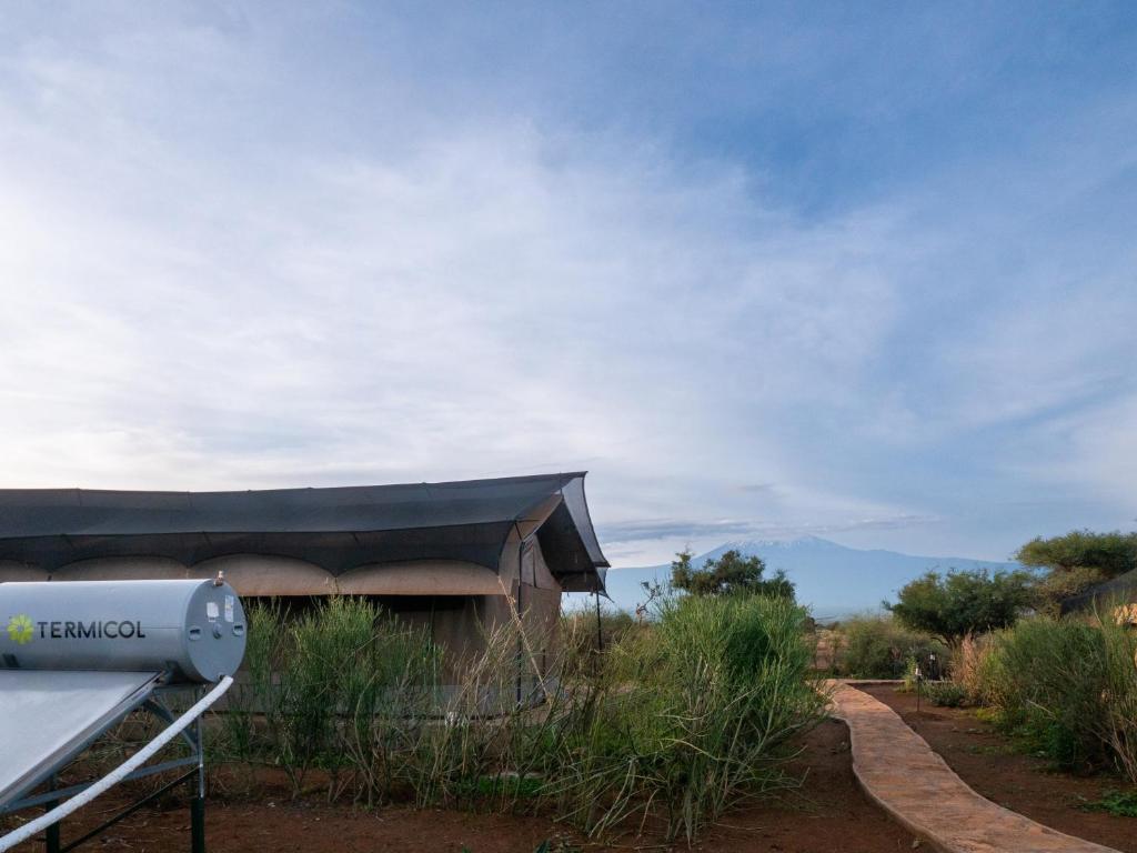 Tulia Amboseli Safari Camp photo 4