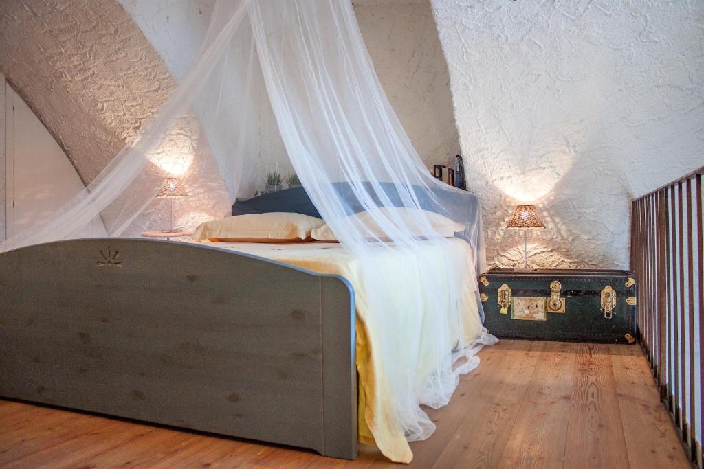 Paradise Suites At The Pier Of Brienno - The House Of Travelers photo 4
