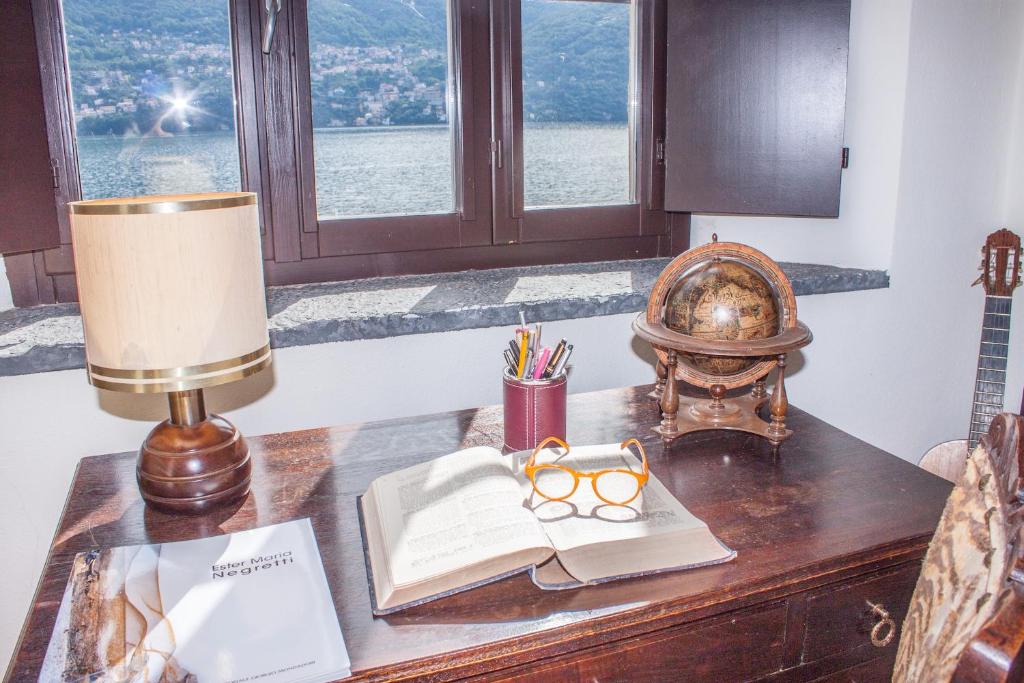 Paradise Suites At The Pier Of Brienno - The House Of Travelers photo 3