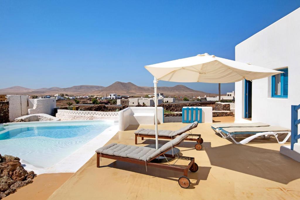 Villa Alfonso photo 1