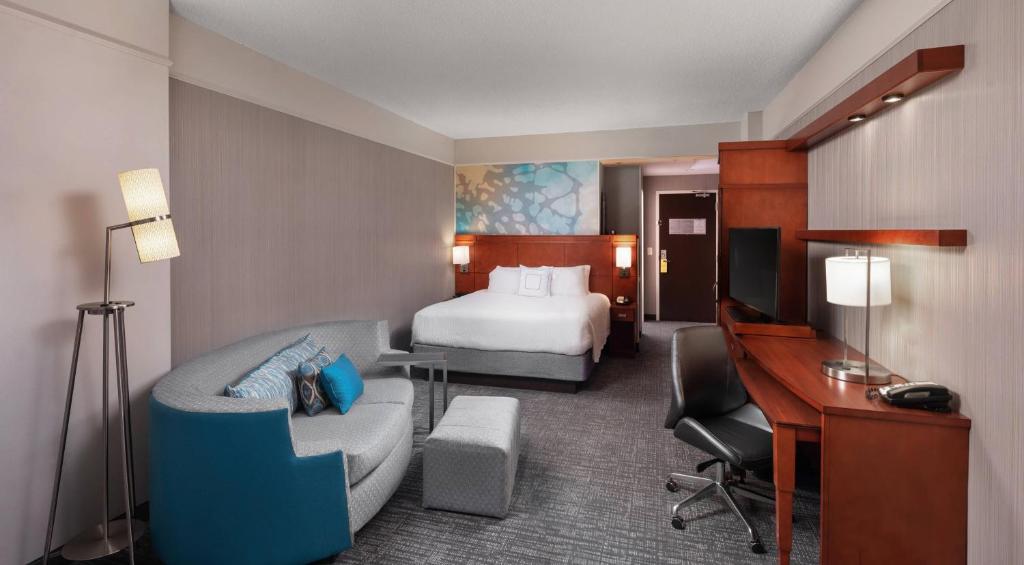Courtyard by Marriott Greenville Downtown photo 3