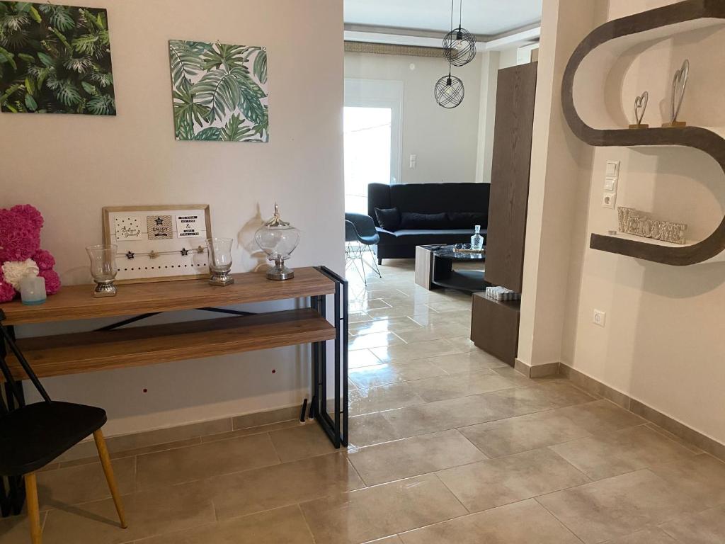 Olive Hill Apartment photo 2