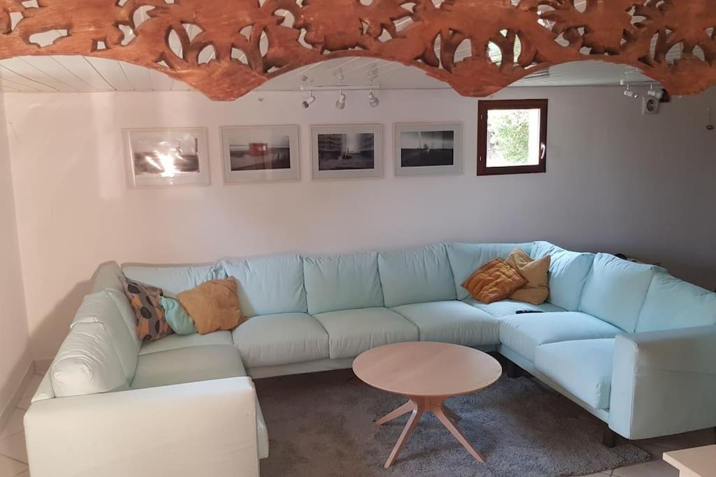 Appartement de 50m2, climatisé avec terrasse et parking photo 1