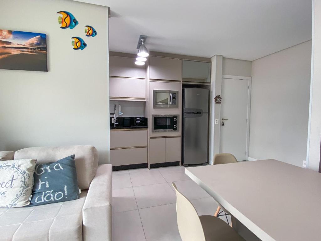 Apartamento encantador com piscina na Praia de Palmas Governador Celso Ramos photo 4