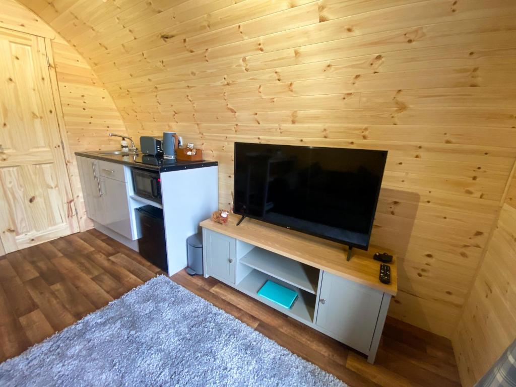 In The Stix Glamping Pod photo 3