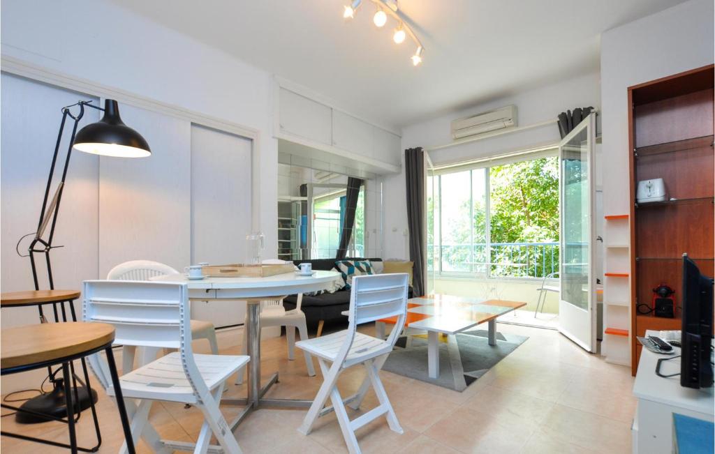 Amazing Apartment In Antibes With Wifi And 1 Bedrooms