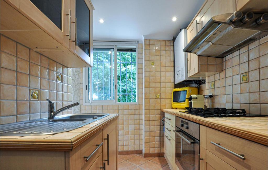 Stunning Apartment In Antibes With Wifi And 1 Bedrooms photo 2