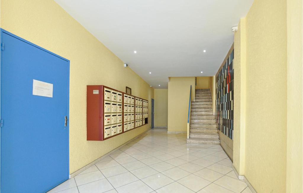 Stunning Apartment In Antibes With Wifi And 1 Bedrooms photo 4