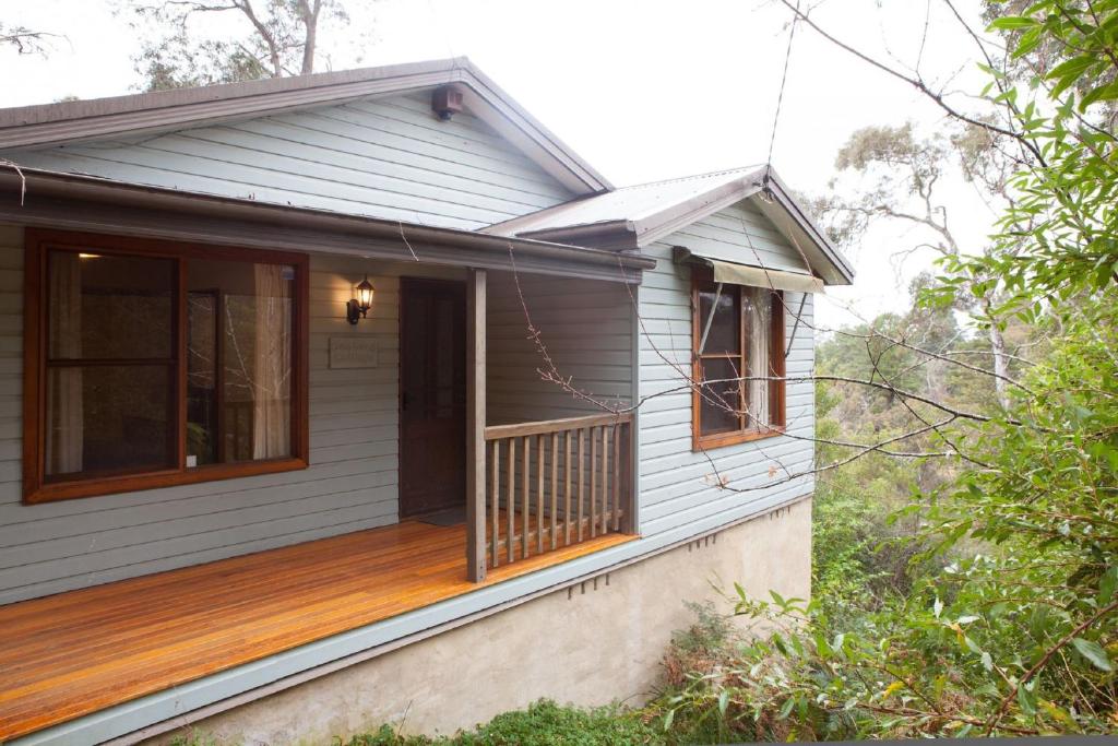 Geebung Cottage photo 1
