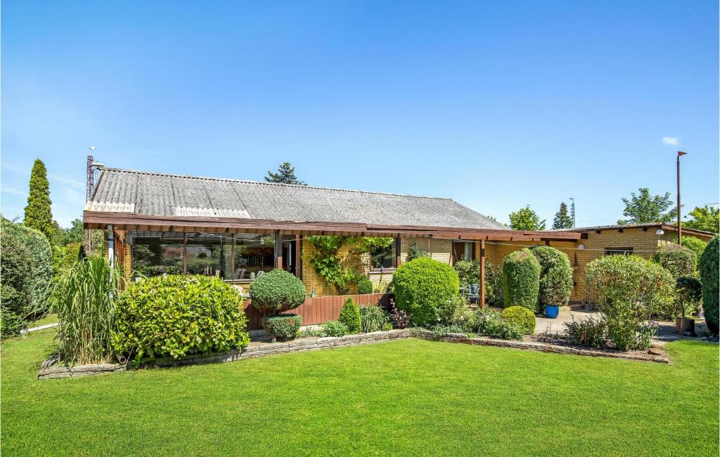 Beautiful Home In Rnne With Wifi And 3 Bedrooms