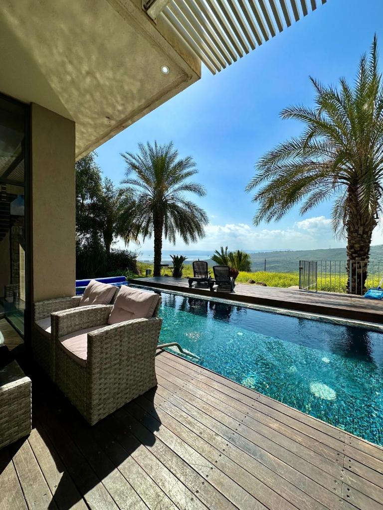 BigPool - Diamond Mansion photo 2