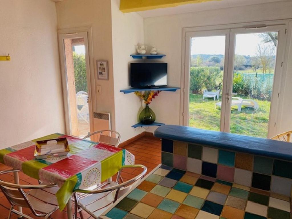 Location, piscine, animaux, jardin clôturé, parking, var, provence , wifi photo 4