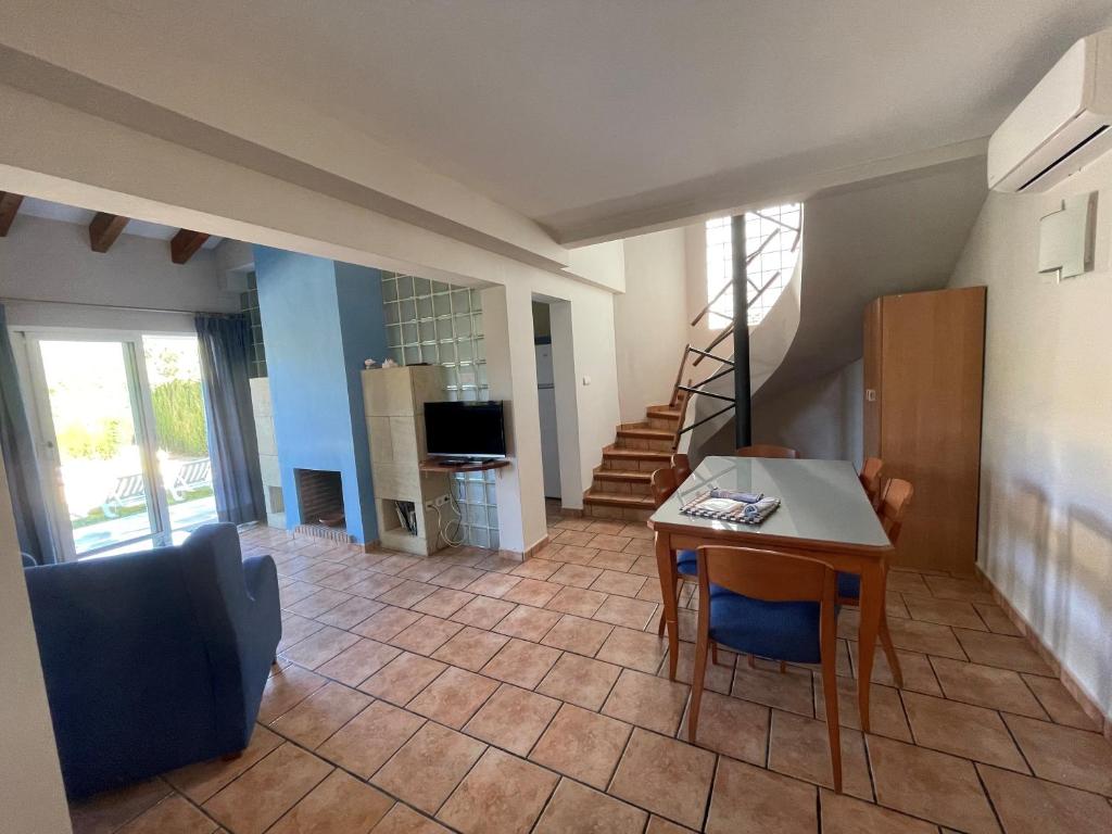 Villas El Pinaret - Serviden photo 4